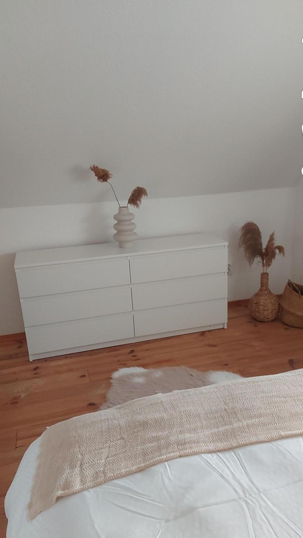 Stilvolle Ferienwohnung Free Parking, Space, Wlan Niestetal Exteriör bild